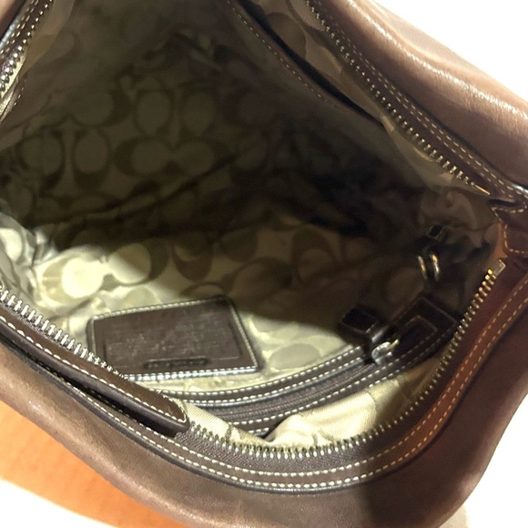 Coach vintage distressed Brown Leather Shoulder Bag - Picture 6 of 8